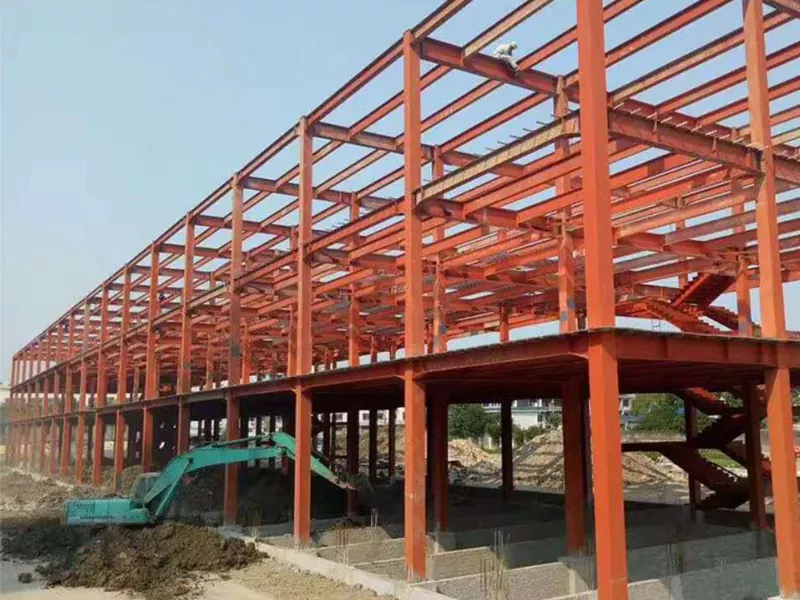 Construcție ecologică de depozit cu cadru din oțel