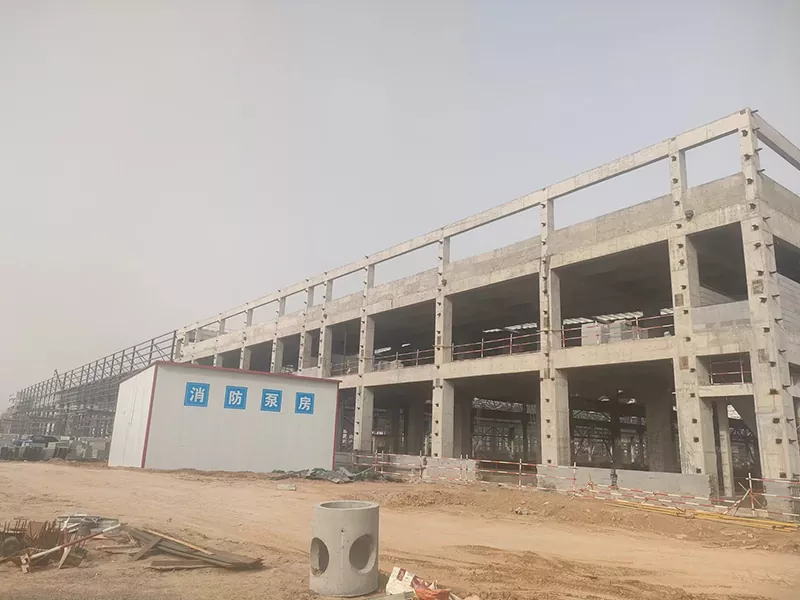 Clădirea de depozite cu structură de oțel prefabricat